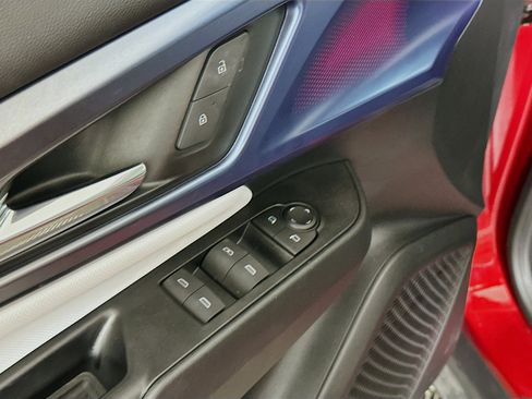 Used 2024 Chevrolet Equinox EV LT image 15