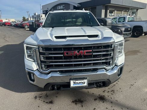 Used 2022 GMC Sierra 2500 SLT w/ SLT Convenience Package image 9