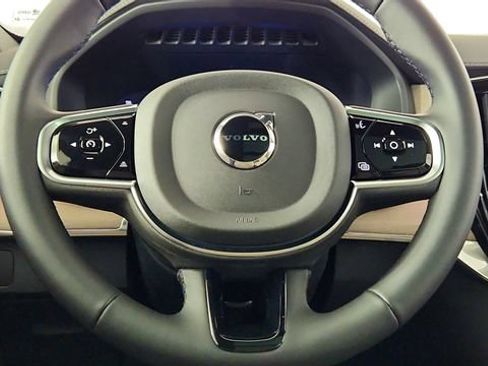 New 2026 Volvo XC90 B5 Core w/ Protection Package Premier AWD/4WD image 24