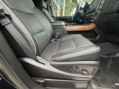 Used 2019 Chevrolet Silverado 2500 High Country w/ Duramax Plus Package AWD/4WD image 20