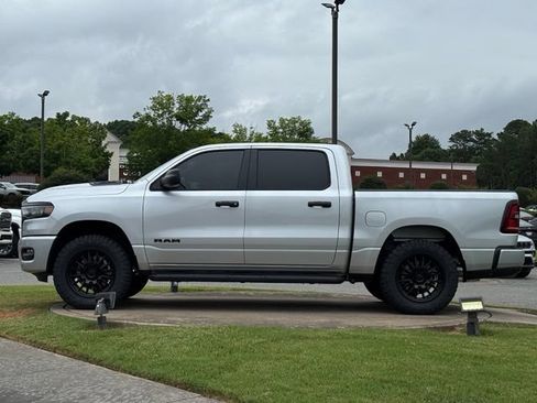 New 2026 RAM 1500 Express AWD/4WD image 5