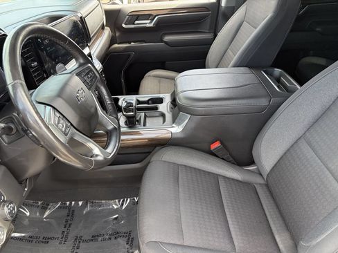 Used 2023 Chevrolet Silverado 1500 LT Trail Boss w/ LPO, Dark Essentials Package AWD/4WD image 22