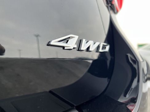 New 2026 Ford Explorer ST-Line image 8