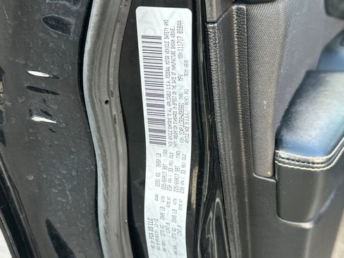 Used 2017 Jeep Cherokee Latitude image 53