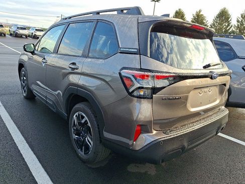 New 2025 Subaru Forester Limited image 3