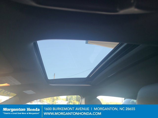 Used 2019 Honda Civic EX-L image 18