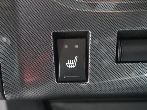 Used 2013 Dodge Challenger Rallye Redline image 18