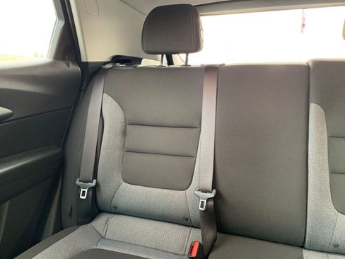 Used 2025 Chevrolet TrailBlazer LT image 37