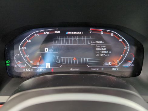 Used 2021 BMW M850i xDrive Convertible w/ Driving Assistance Package image 17