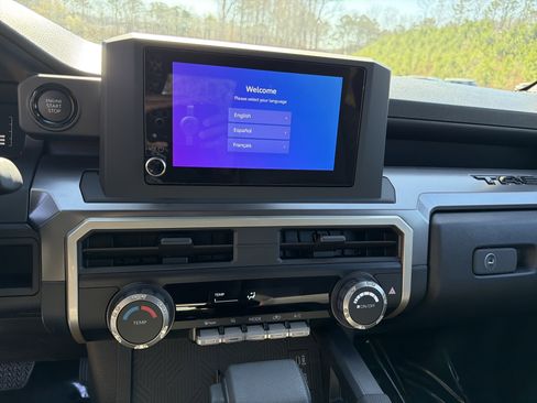 Used 2026 Toyota Tacoma SR5 image 28