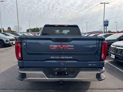 Certified 2024 GMC Sierra 1500 SLT image 6