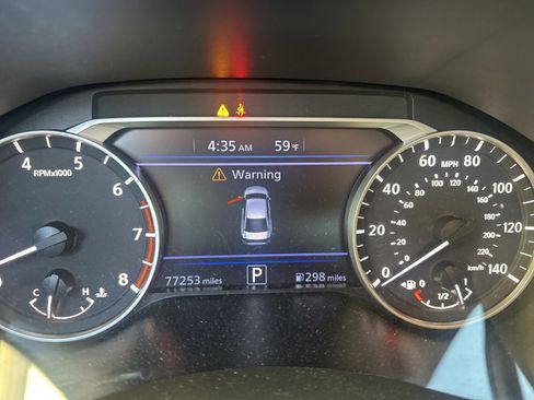 Used 2019 Nissan Altima 2.5 SR image 9