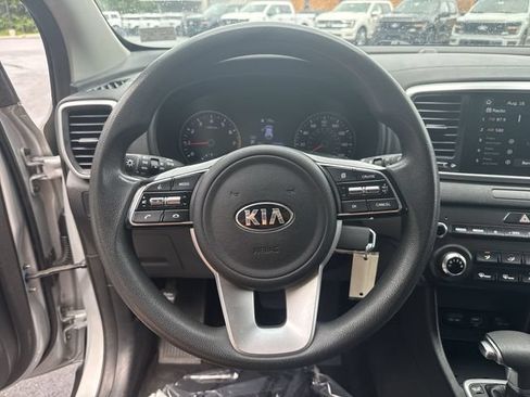 Used 2021 Kia Sportage LX FWD image 14