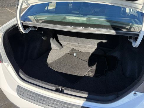 Used 2014 Toyota Corolla S image 20