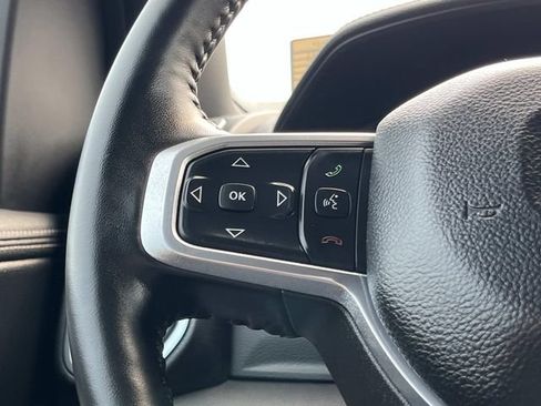 Used 2023 RAM 1500 Laramie AWD/4WD image 33
