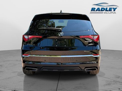 Certified 2024 Acura MDX SH-AWD w/ Technology Package image 5