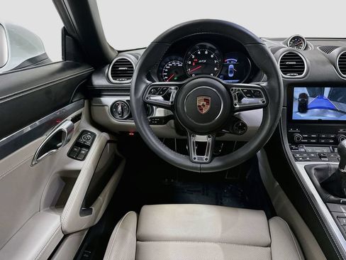Certified 2025 Porsche 718 Boxster GTS RWD image 21