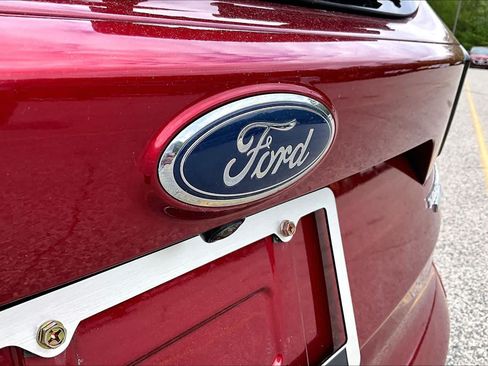 Used 2017 Ford Escape Titanium AWD/4WD image 34