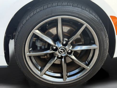 Used 2016 MAZDA MX-5 Miata Grand Touring RWD image 43