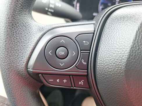 Used 2026 Toyota Corolla LE FWD image 21