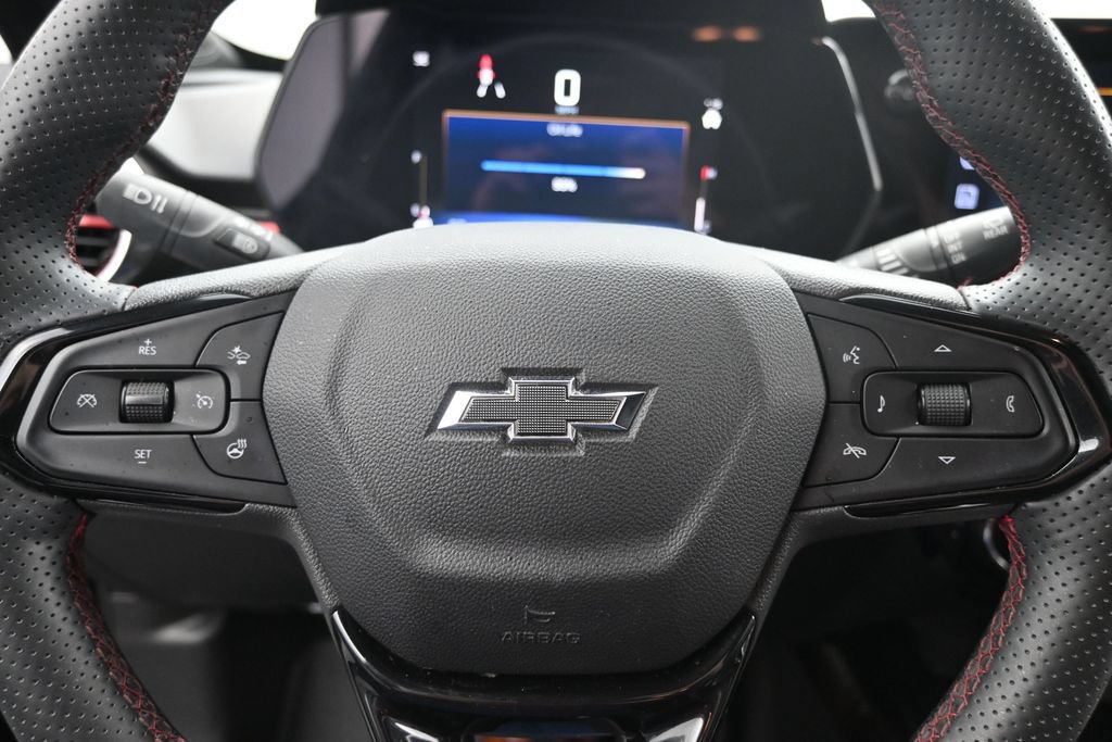 Used 2025 Chevrolet Trax RS w/ Driver Confidence Package FWD image 15