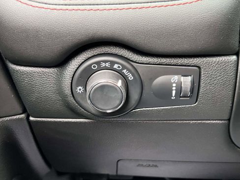 Used 2025 Dodge Durango R/T image 24