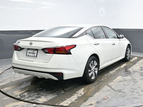 Used 2021 Nissan Altima 2.5 S image 6