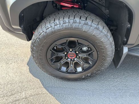 Used 2025 Toyota 4Runner TRD Pro AWD/4WD image 8