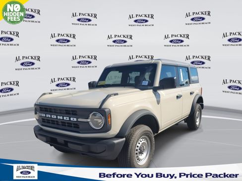 New 2025 Ford Bronco 4-Door image 1