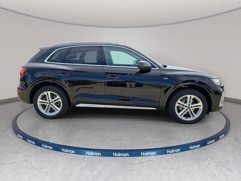 Used 2021 Audi Q5 e Premium Plus w/ Premium Plus Package AWD/4WD image 5