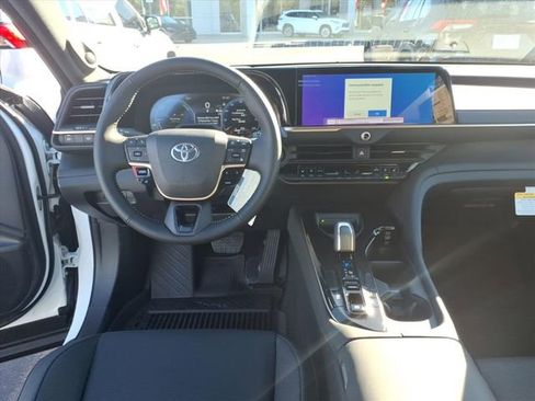 New 2026 Toyota Crown Limited w/ Advanced Technology Package image 10