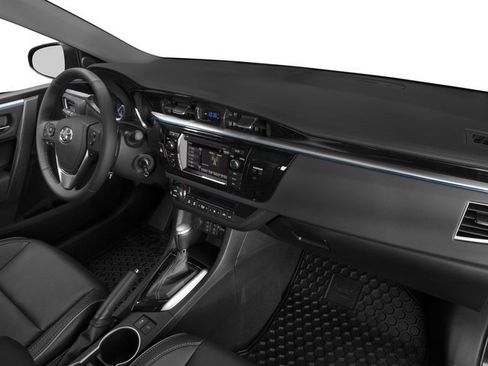 Used 2016 Toyota Corolla S Premium image 6