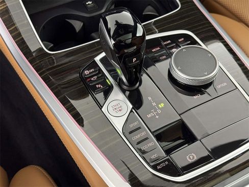 Used 2023 BMW X5 xDrive40i w/ Premium Package image 29