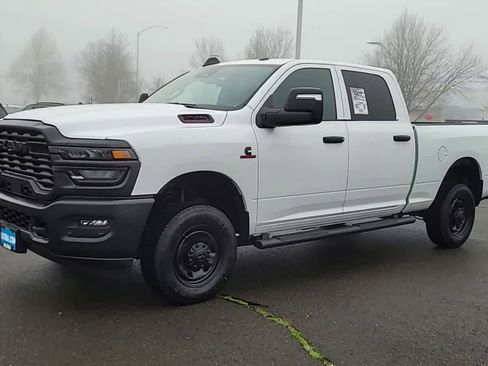 New 2026 RAM 2500 Tradesman image 4