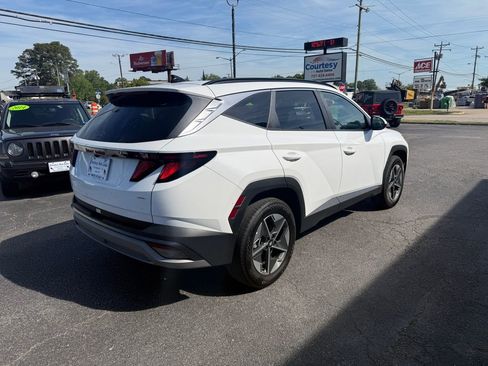 Used 2025 Hyundai Tucson SEL image 11