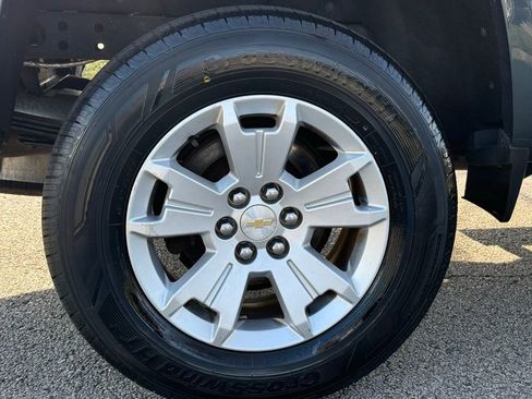 Used 2017 Chevrolet Colorado LT w/ LT Convenience Package image 34