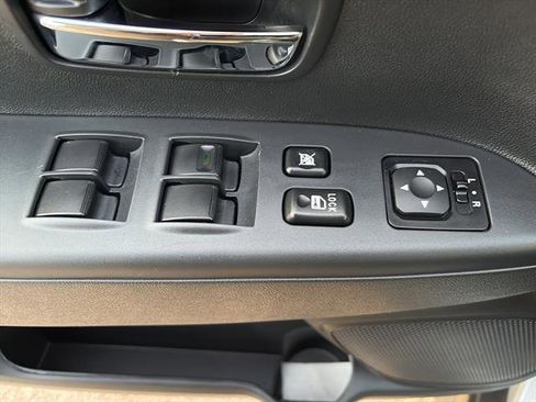 Used 2024 Mitsubishi Outlander Sport LE image 14