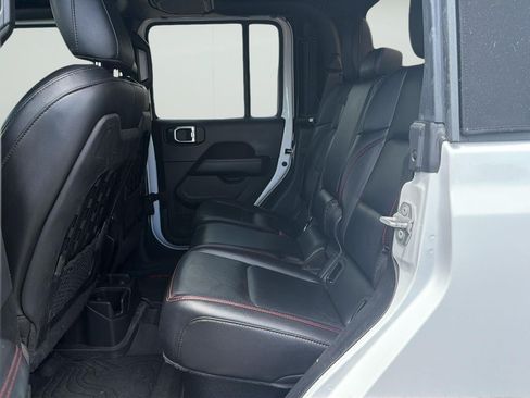Used 2020 Jeep Gladiator Rubicon AWD/4WD image 29