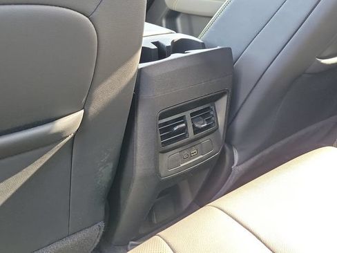 Used 2026 Chevrolet Colorado ZR2 w/ Technology Package AWD/4WD image 23