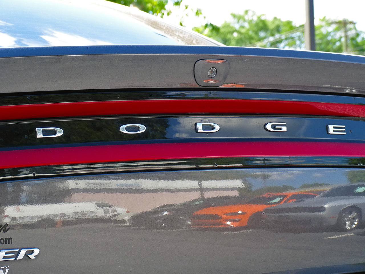 Used 2021 Dodge Charger SXT w/ Leather Interior Group RWD image 13