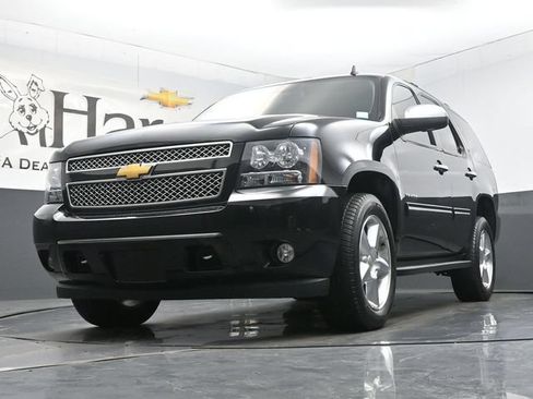 Used 2014 Chevrolet Tahoe LT w/ All-Star Edition AWD/4WD image 4