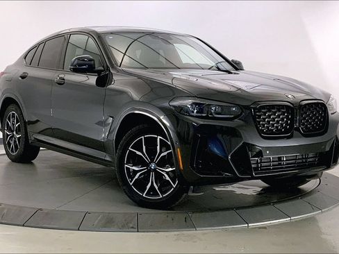 Used 2024 BMW X4 xDrive30i w/ Premium Package AWD/4WD image 1