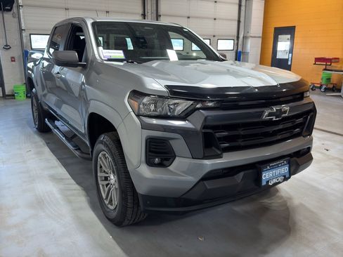 Certified 2023 Chevrolet Colorado LT w/ LT Convenience Package II image 7