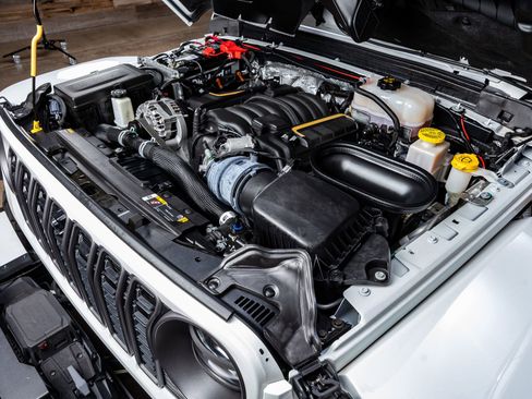 Used 2024 Jeep Wrangler Unlimited Rubicon 392 image 39