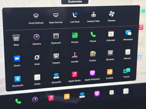 Used 2022 Tesla Model S Base image 38