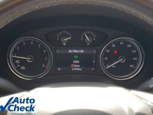 Used 2024 Buick Enclave Essence w/ Technology Package FWD image 26