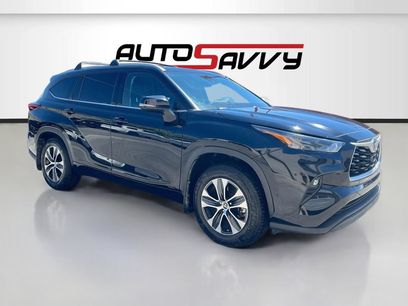 Used 2022 Toyota Highlander XLE
