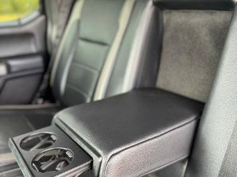 Used 2018 Ford F150 Raptor w/ Equipment Group 802A Luxury image 32