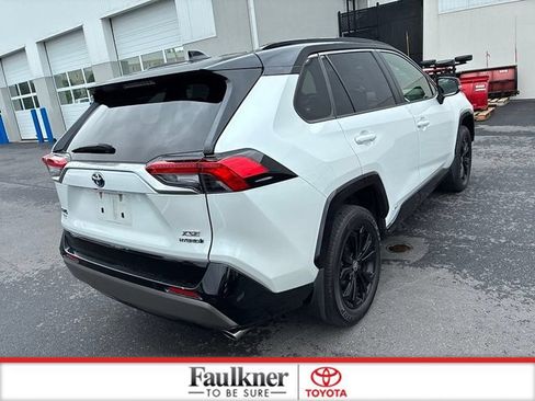 Used 2024 Toyota RAV4 XSE w/ Advanced Technology Package AWD/4WD image 9