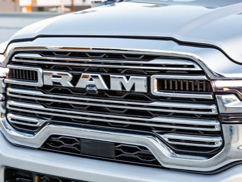 Used 2026 RAM 2500 Laramie AWD/4WD image 6
